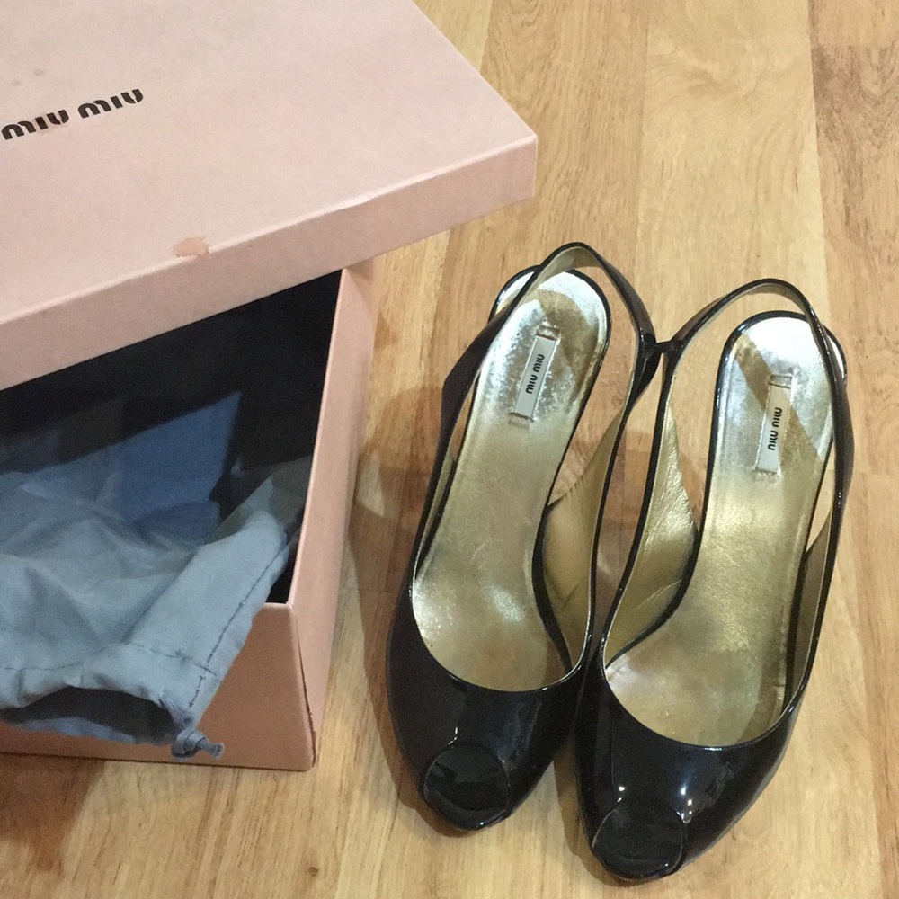 Miumiu open toe shoes size 37 2/1  gently worn